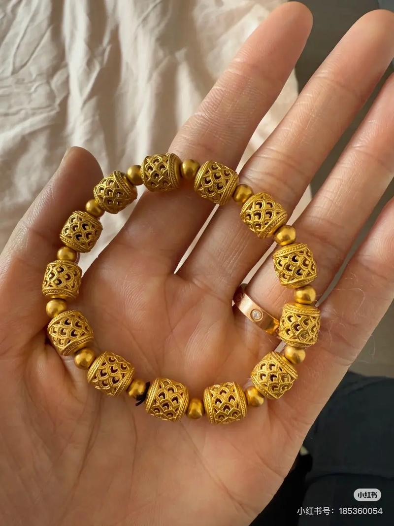 租黃金?就這價格,跟路邊撿錢有什么區別!#黃金珠寶租賃 - 抖音